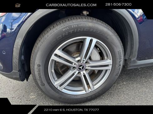 Used 2021 Mercedes-Benz GLC 300 image 2