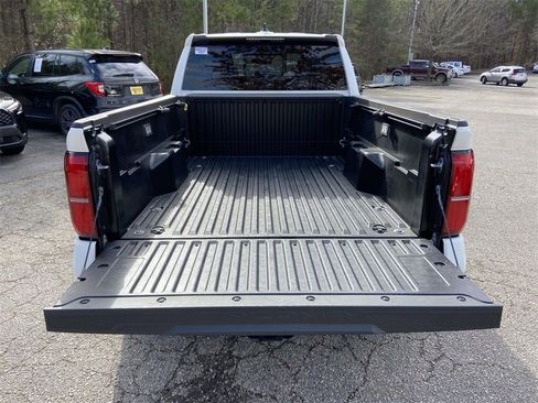 Used 2024 Toyota Tacoma SR5 image 9