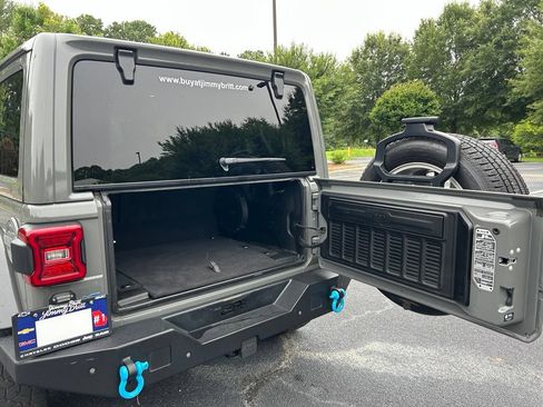 Used 2023 Jeep Wrangler Unlimited Sahara AWD/4WD image 53