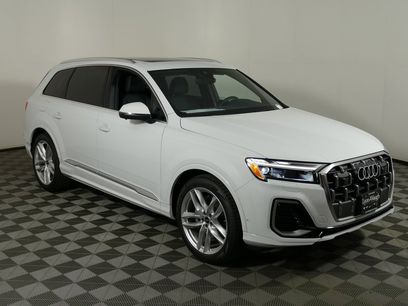 New 2025 Audi Q7 3.0T Premium Plus