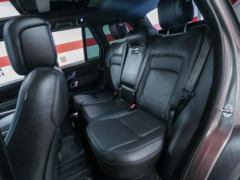 Used 2020 Land Rover Range Rover HSE AWD/4WD image 13