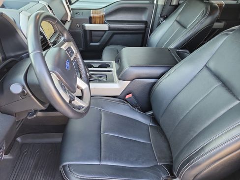 Used 2019 Ford F150 Lariat AWD/4WD image 9