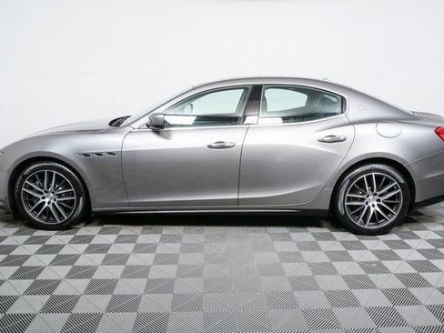 Used 2016 Maserati Ghibli image 26