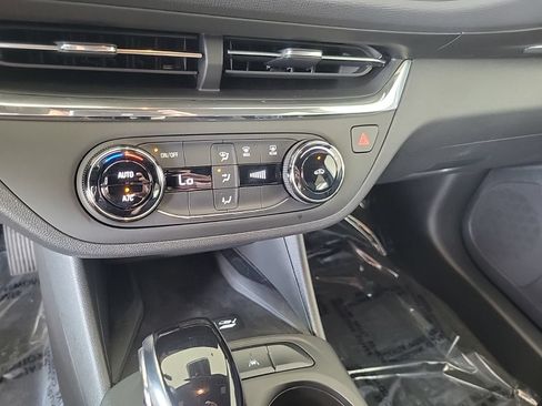New 2026 Buick Envista Preferred w/ Convenience II Package FWD image 16