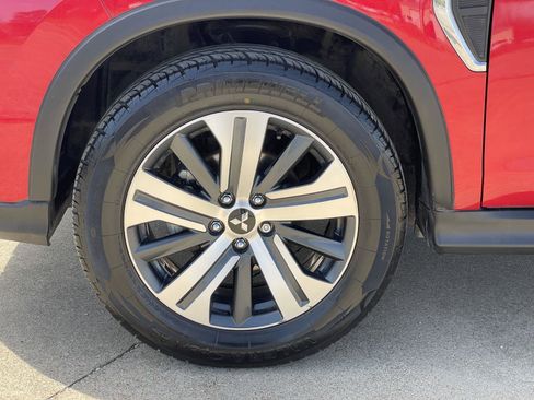 Used 2021 Mitsubishi Outlander Sport SE image 40