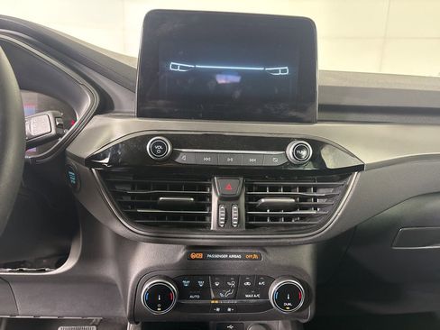 Used 2025 Ford Escape Active image 14