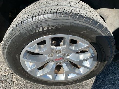 Used 2020 GMC Yukon SLT w/ Open Road Package image 10