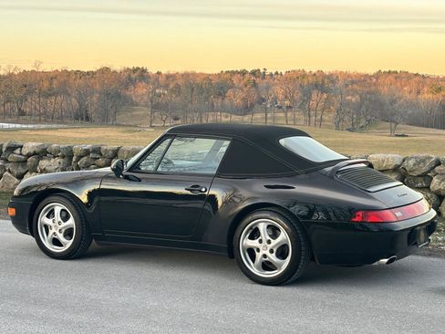 Used 1998 Porsche 911 Carrera image 14