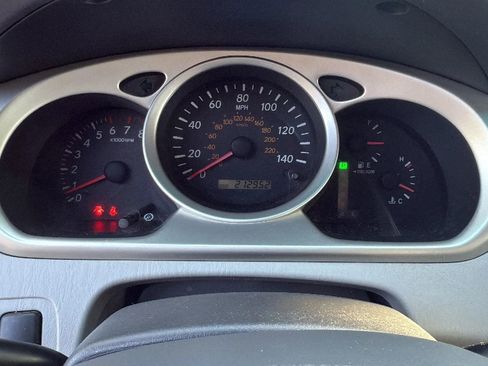Used 2004 Toyota Highlander 2WD V6 image 35
