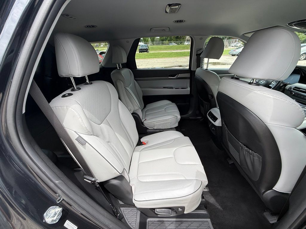 Used 2024 Hyundai Palisade SEL FWD image 38