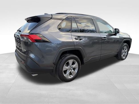 Used 2025 Toyota RAV4 XLE w/ Convenience Package image 7