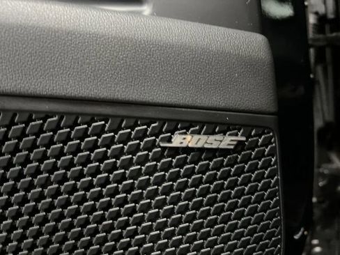 Used 2025 Hyundai Elantra Limited image 24