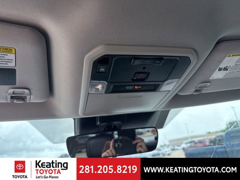 Used 2024 Toyota Tundra Limited AWD/4WD image 23