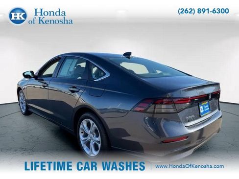 Certified 2025 Honda Accord LX image 5