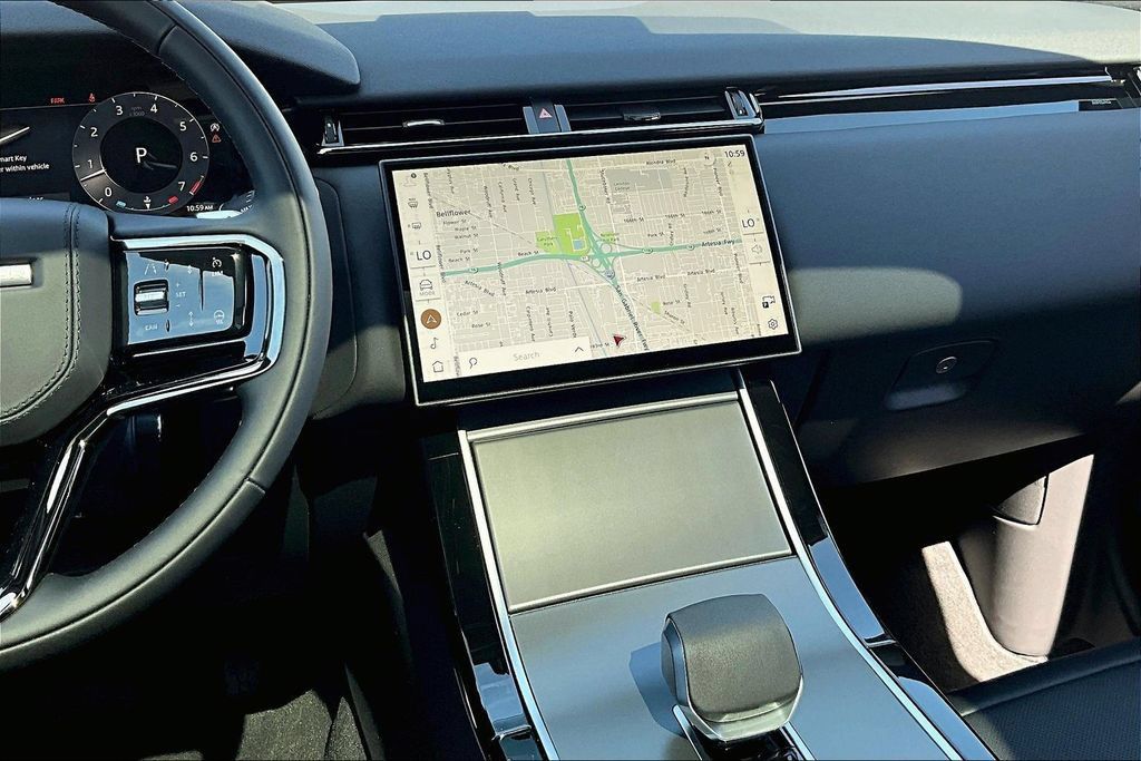 New 2026 Land Rover Range Rover Velar S AWD/4WD image 6