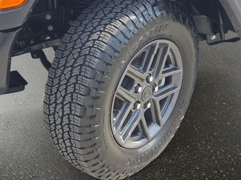 Used 2026 Jeep Wrangler Unlimited Sport AWD/4WD image 33