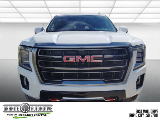 Used 2024 GMC Yukon XL AT4 w/ Technology Package AWD/4WD image 9