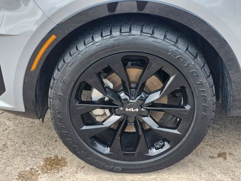 Used 2023 Kia Sorento SX FWD image 10