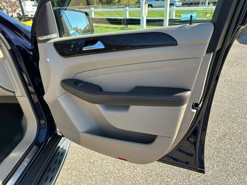 Used 2015 Mercedes-Benz ML 350 4MATIC image 10