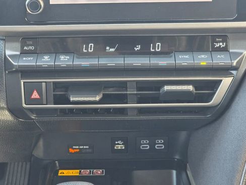 Used 2025 Toyota Camry LE FWD image 21