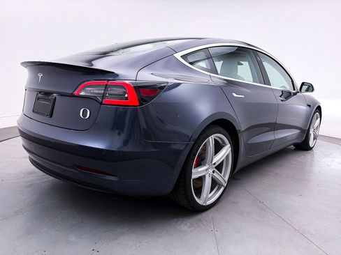Used 2020 Tesla Model 3 Performance image 13