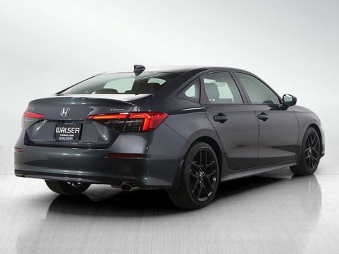 Used 2024 Honda Civic Sport image 5