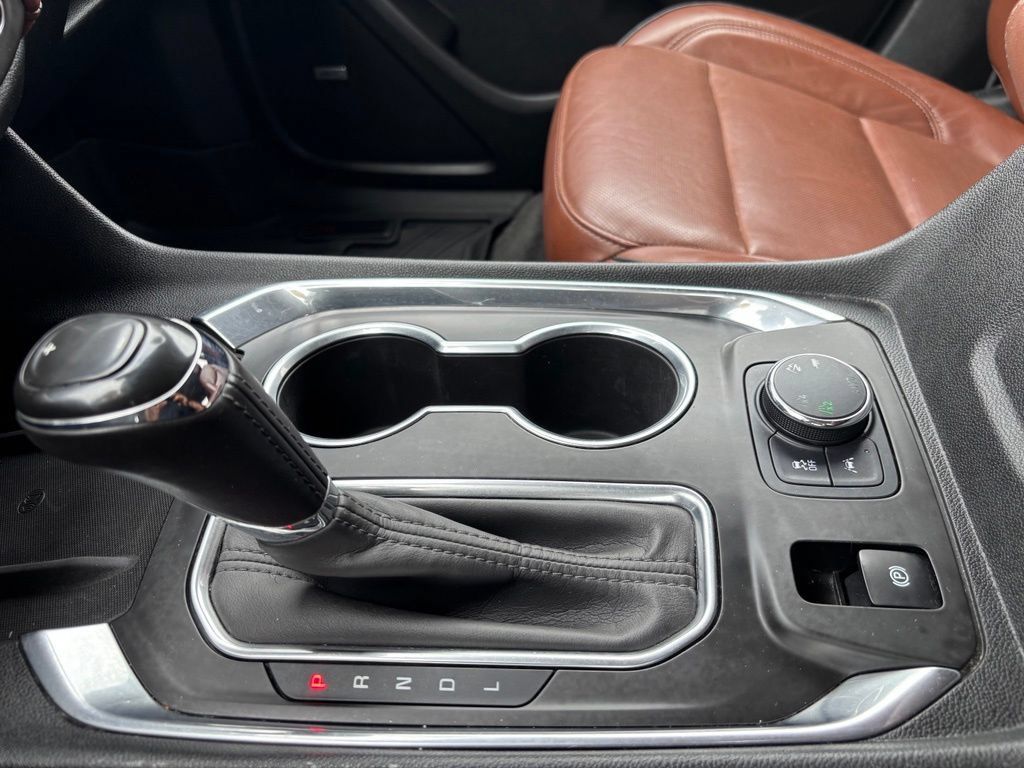 Used 2020 Chevrolet Traverse High Country AWD/4WD image 35