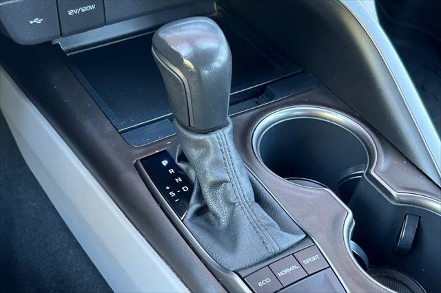 Certified 2022 Toyota Camry SE FWD image 21