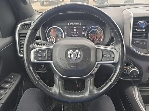 Used 2021 RAM 1500 Big Horn AWD/4WD image 18