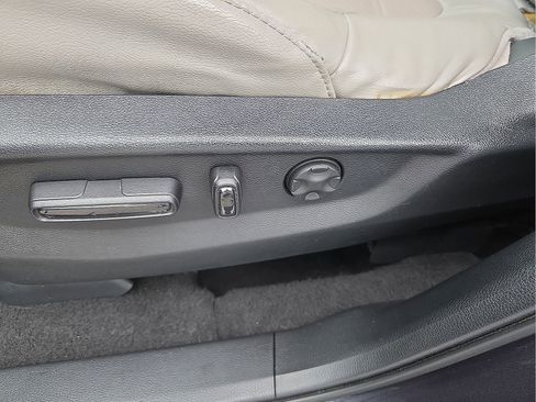 Used 2017 Honda CR-V EX-L image 13