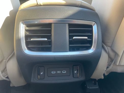 Used 2024 Acura RDX SH-AWD w/ Advance Package image 28