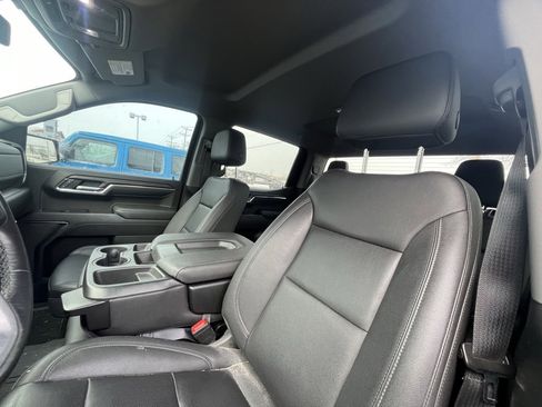 Used 2022 GMC Sierra 1500 SLT image 8