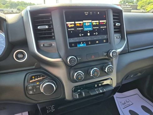 Used 2024 RAM 2500 Big Horn AWD/4WD image 26
