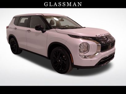 Used 2023 Mitsubishi Outlander SE Black Edition