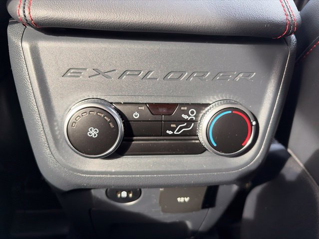 Used 2026 Ford Explorer ST-Line AWD/4WD image 23