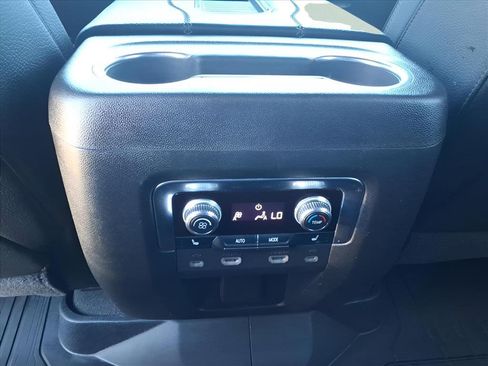 Used 2021 GMC Yukon XL Denali w/ Denali Ultimate Package image 24