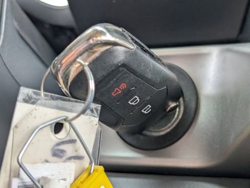 Used 2024 Ford F250 XLT image 20