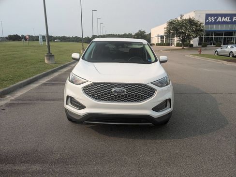 Used 2023 Ford Edge SEL AWD/4WD image 8