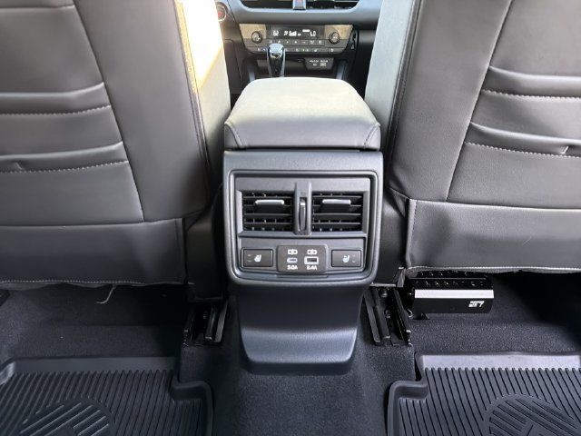 Certified 2026 Subaru Outback Touring XT AWD/4WD image 21