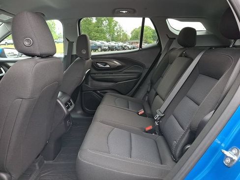 Used 2024 GMC Terrain SLE w/ Driver Convenience Package AWD/4WD image 10