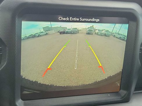 Used 2019 Jeep Wrangler Unlimited Sahara AWD/4WD image 24