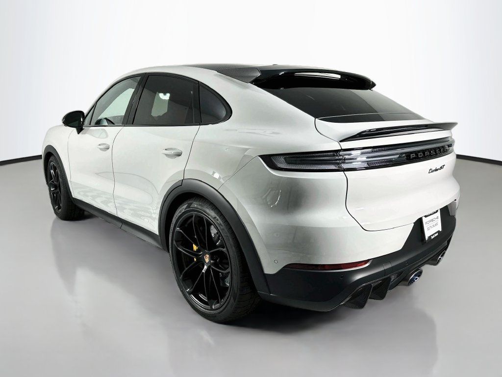 New 2026 Porsche Cayenne Turbo GT AWD/4WD image 3