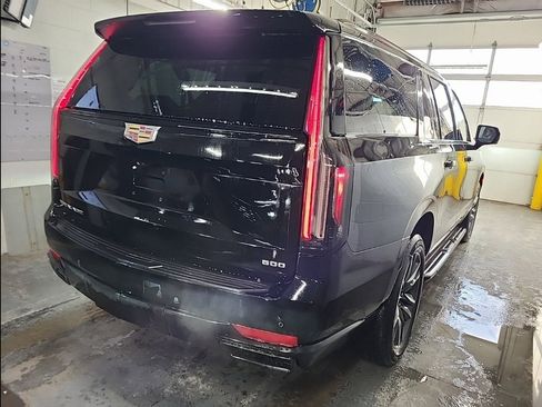 Used 2023 Cadillac Escalade ESV Sport image 4