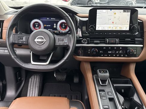 Certified 2024 Nissan Pathfinder Platinum w/ Cargo Package image 8