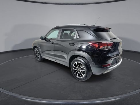 Used 2025 Chevrolet TrailBlazer LT FWD image 6