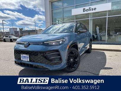 New 2026 Volkswagen Tiguan SE R-Line