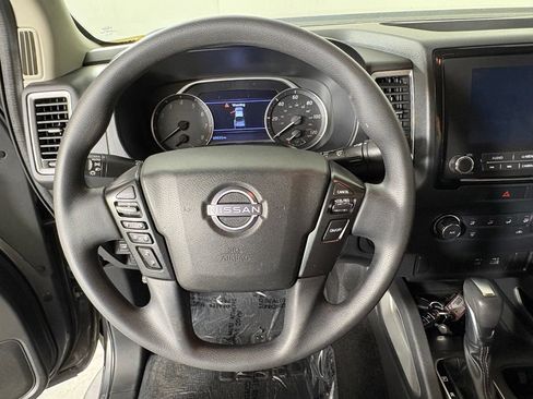 Used 2022 Nissan Frontier SV RWD image 22