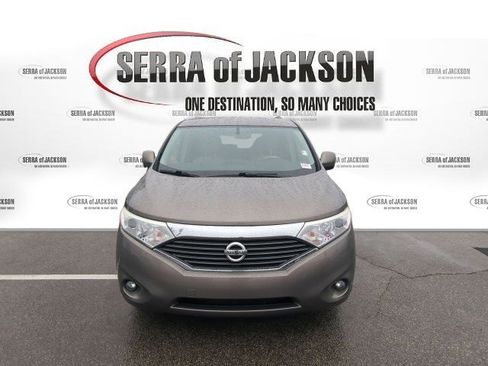 Used 2014 Nissan Quest SV image 3