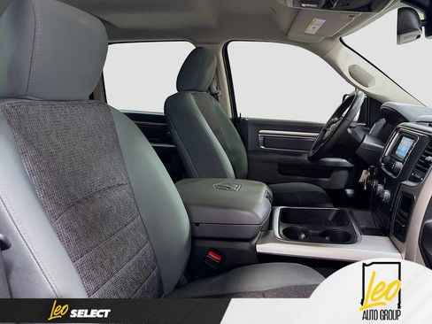 Used 2018 RAM 1500 Outdoorsman AWD/4WD image 27