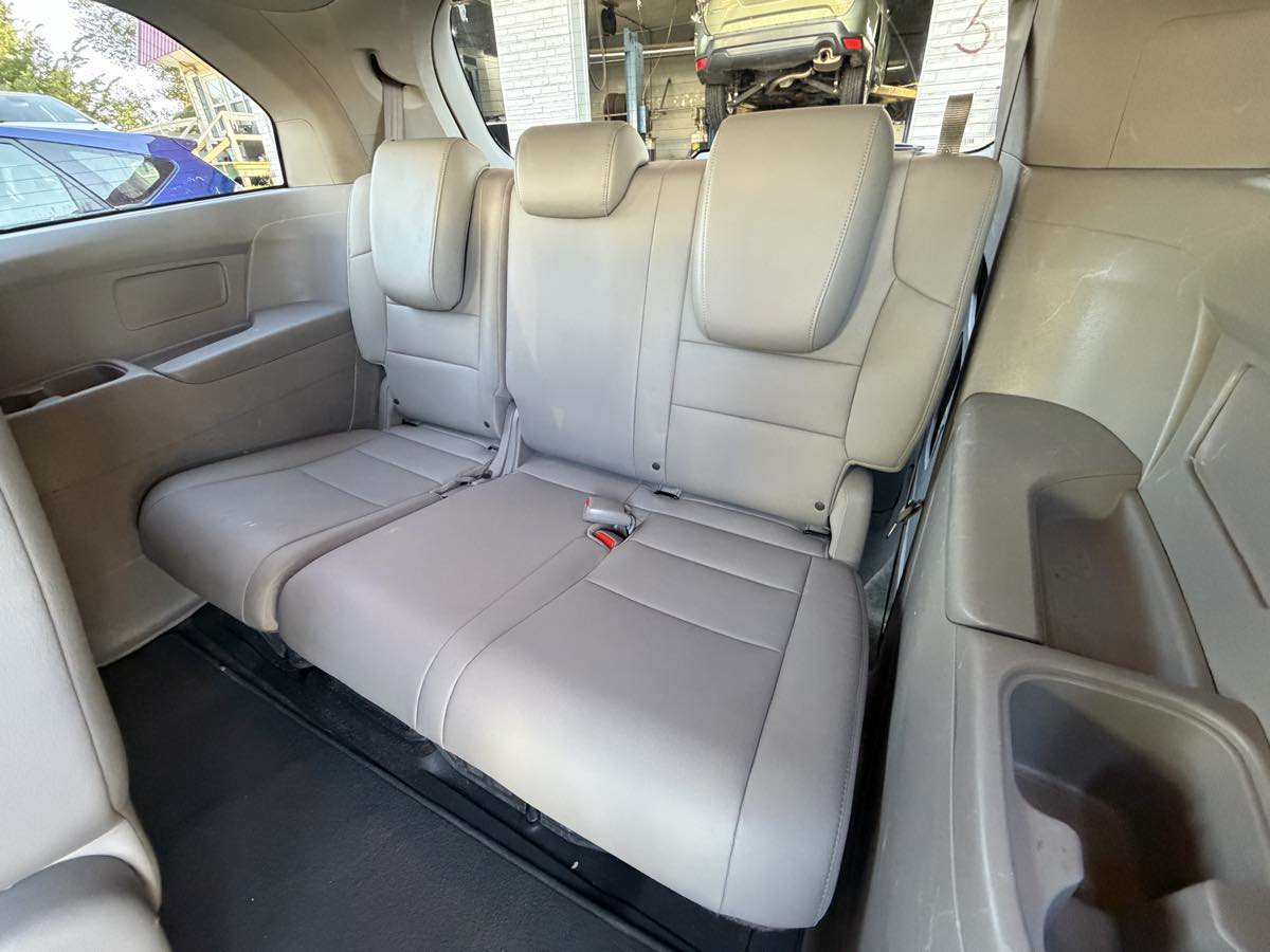 Used 2016 Honda Odyssey EX-L image 13